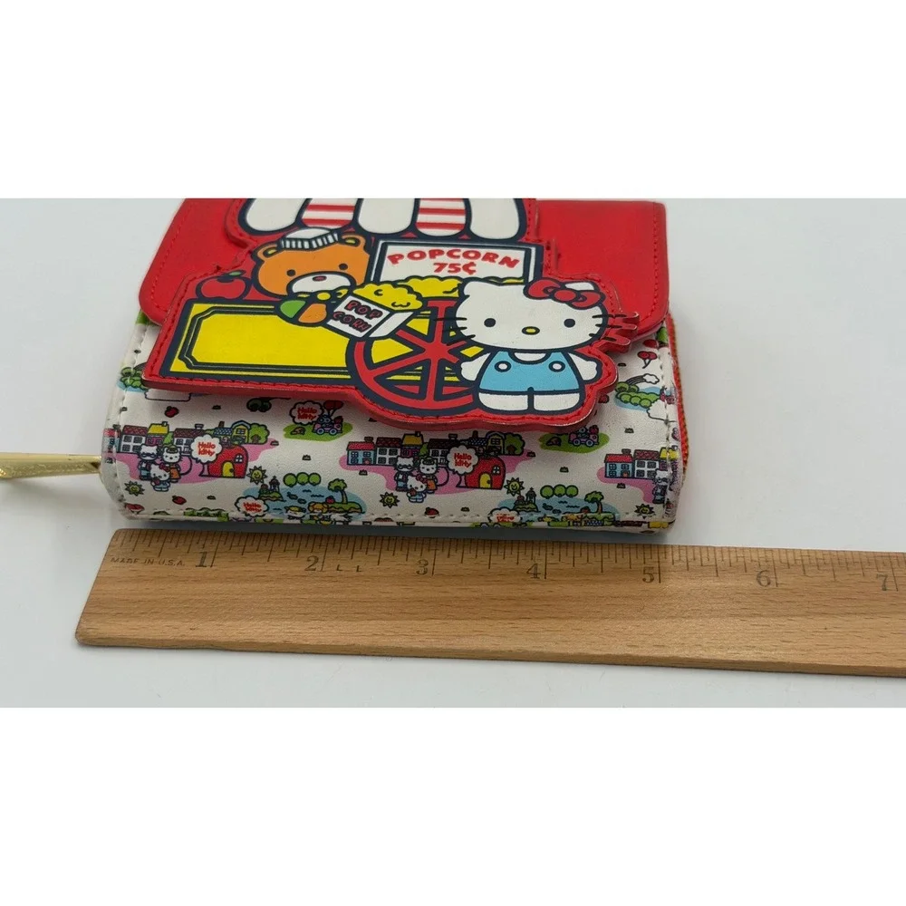 Loungefly‎ Sanrio Hello Kitty Popcorn Stand Bifold Wallet Carnival Red